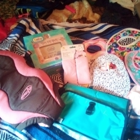Baby items - Picture 2 of 4